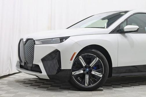 2023 BMW iX xDrive50