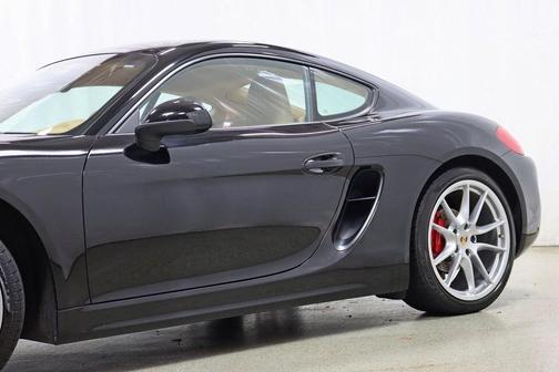 Photo 3 of 32 of 2014 Porsche Cayman S