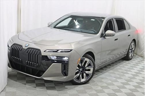 2023 BMW 760 i xDrive