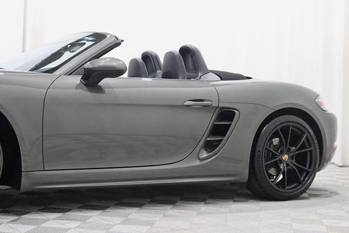 2020 Porsche 718 Boxster Base