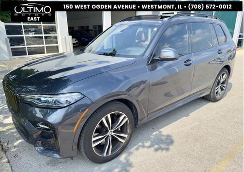 2022 BMW X7 M50i