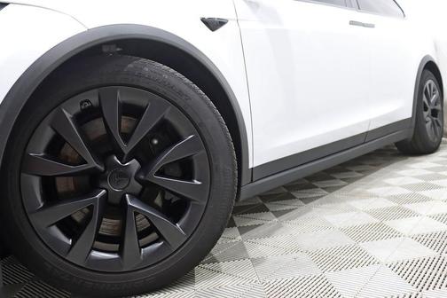 Pearl White Multi-Coat 2021 Tesla Model X Long Range Dual Motor All-Wheel Drive