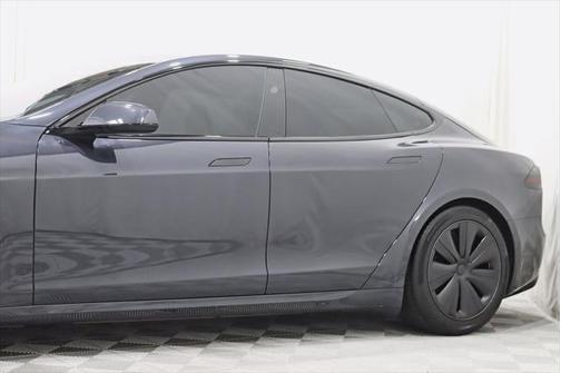 2024 Tesla Model S Long Range