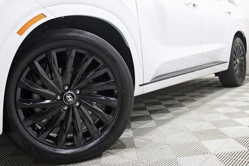 Hyper White 2025 Hyundai PALISADE Calligraphy Night Edition
