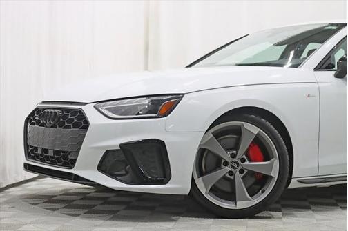 2023 Audi A4 45 S line Premium Plus