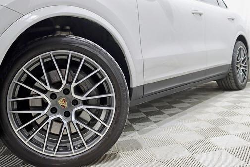 2021 Porsche Cayenne S