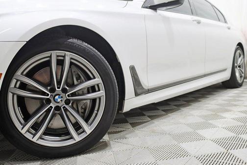 2019 BMW 750 i xDrive