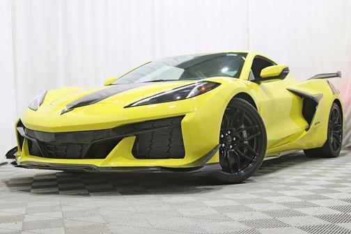 Accelerate Yellow Metallic 2024 Chevrolet Corvette Z06