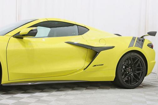 Accelerate Yellow Metallic 2024 Chevrolet Corvette Z06