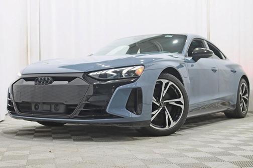 2022 Audi e-tron GT Premium Plus