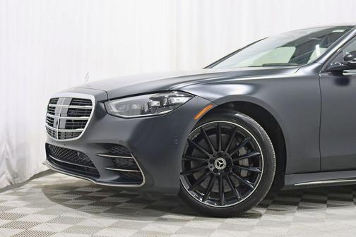 Black 2024 Mercedes-Benz S-Class 4MATIC