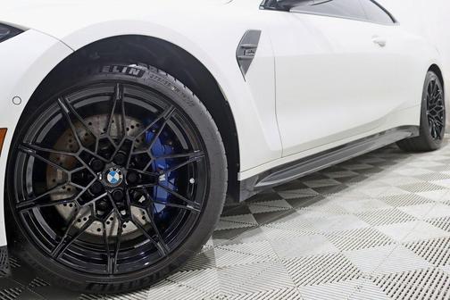 Frozen Brilliant White Metallic 2026 BMW M4 Competition xDrive