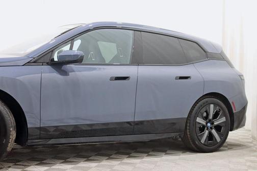 2022 BMW iX xDrive50