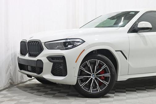 2022 BMW X6 xDrive40i