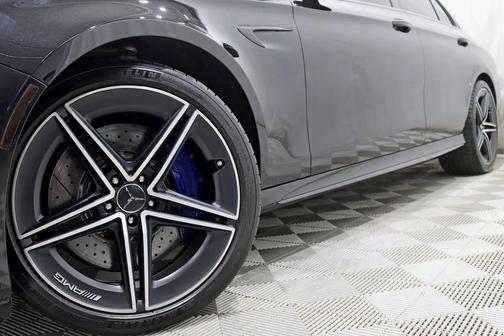 Obsidian Black Metallic 2021 Mercedes-Benz AMG E 63 S 4MATIC+