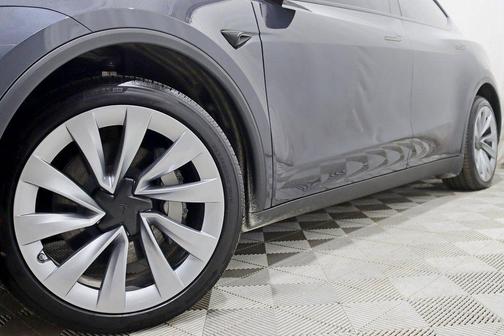 2026 Tesla Model Y Premium All-Wheel Drive