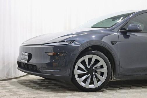 2026 Tesla Model Y Premium All-Wheel Drive