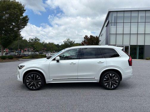 2026 Volvo XC90 B6 Ultra 7-Seater