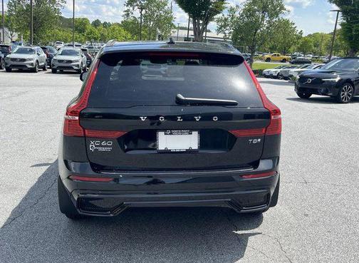 2025 Volvo XC60 Plug-In Hybrid T8 Ultra