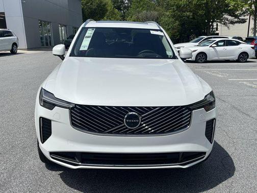 2025 Volvo XC90 B6 Ultra