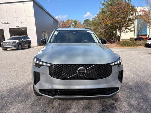 2026 Volvo XC90 B6 Ultra Dark Theme 6-Seater