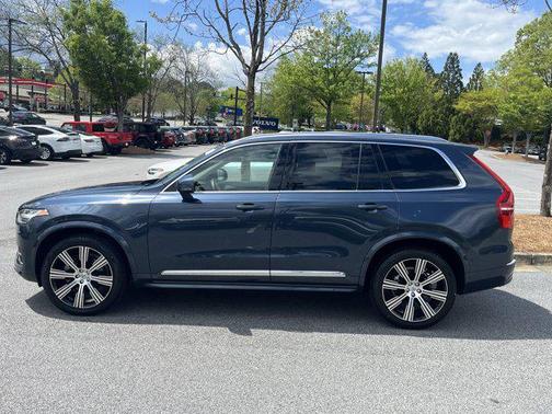 2023 Volvo XC90 B6 Plus 6-Seater
