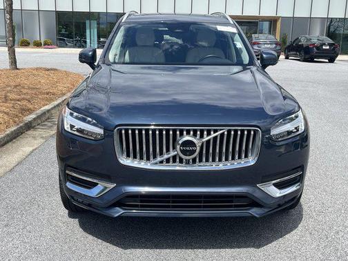 2023 Volvo XC90 B6 Plus 6-Seater