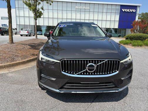 2022 Volvo XC60 B5 Inscription