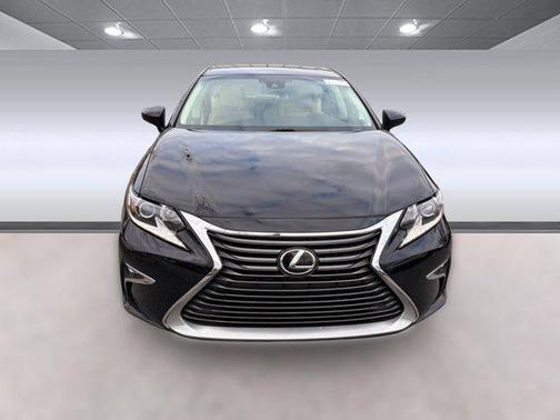 2017 Lexus ES 350 Base
