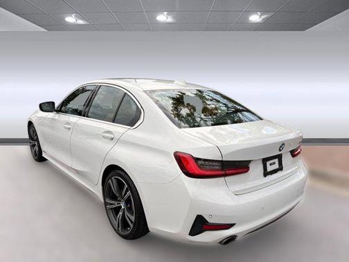 2021 BMW 330 330i
