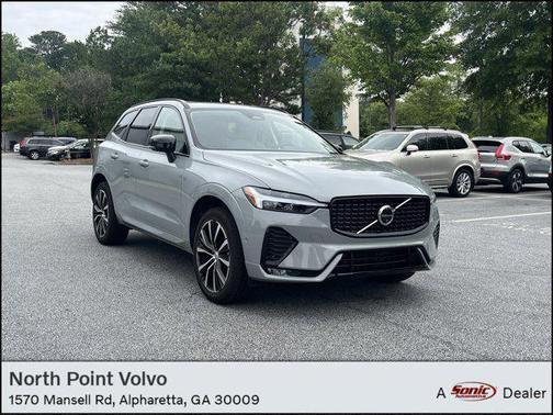 2025 Volvo XC60 Plus