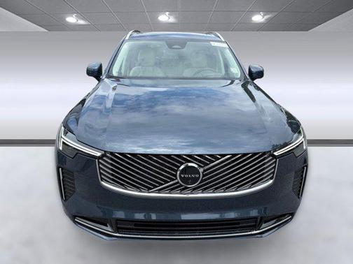 2026 Volvo XC90 B6 Ultra 7-Seater