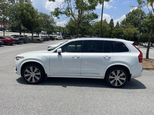 2022 Volvo XC90 Recharge Plug-In Hybrid T8 Inscription 6 Passenger