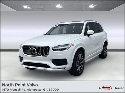 2022 Volvo XC90 T5 Momentum
