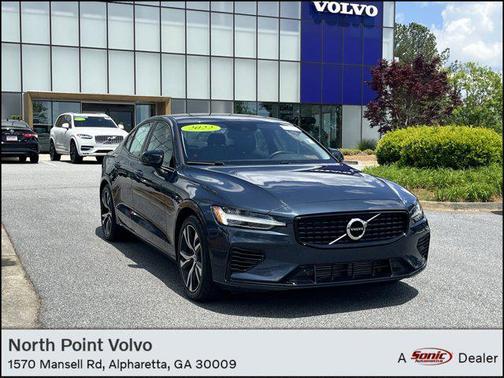 2022 Volvo S60 Recharge Plug-In Hybrid T8 R-Design Expression