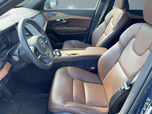 2023 Volvo XC90 B6 Plus 7-Seater