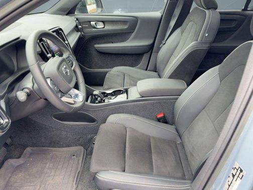 2023 Volvo XC40 Recharge Pure Electric Twin Ultimate