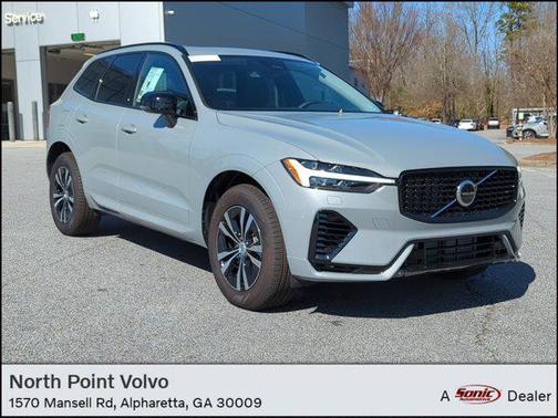 2025 Volvo XC60 Plug-In Hybrid Core Dark Theme