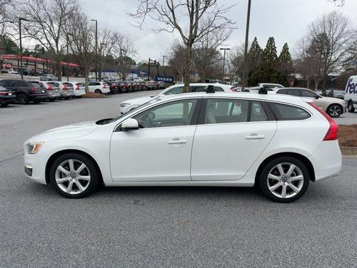 2017 Volvo V60 T5 Premier