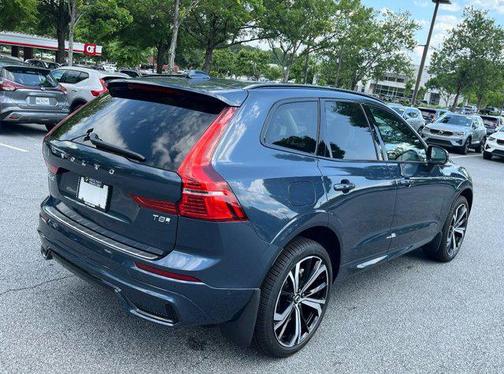 2025 Volvo XC60 Plug-In Hybrid T8 Ultra