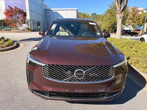 2026 Volvo XC90 B5 Core