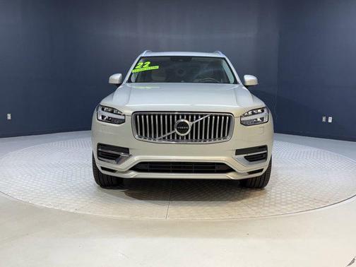 2022 Volvo XC90 Recharge Plug-In Hybrid T8 Inscription 6 Passenger