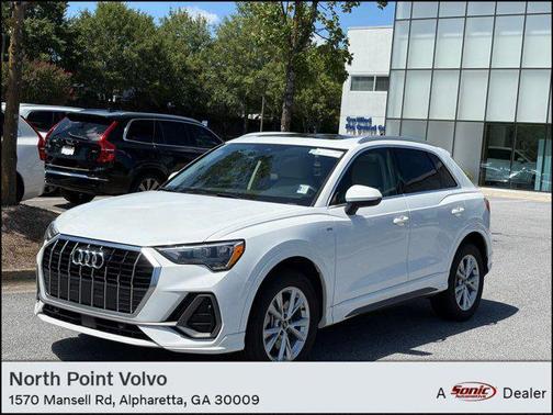 2022 Audi Q3 45 S line Premium