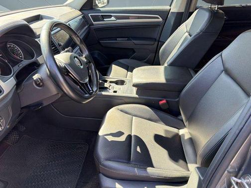 2019 Volkswagen Atlas 3.6L SE w/Technology