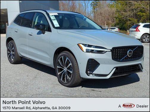 2025 Volvo XC60 B5 Plus