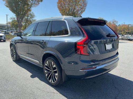 2026 Volvo XC90 B6 Plus 7-Seater