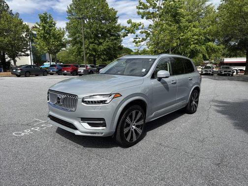 2024 Volvo XC90 B6 Ultimate Bright Theme 7-Seater