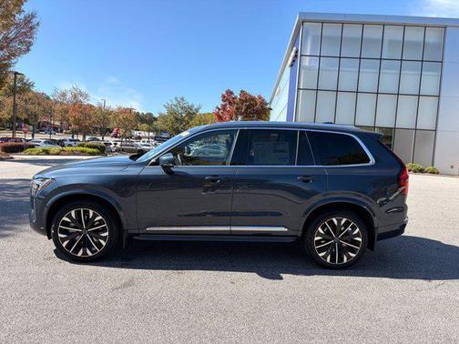 2026 Volvo XC90 B6 Plus 7-Seater