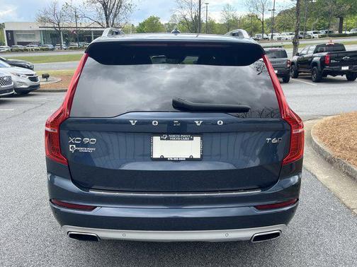 2019 Volvo XC90 T6 Momentum