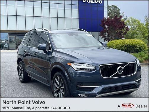 2019 Volvo XC90 T6 Momentum